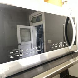LG Microwave Over The Stove Available Still If You See This Posted 