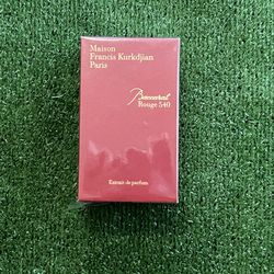 Baccarat Rouge 540 Extrait de Parfum (Unisex)