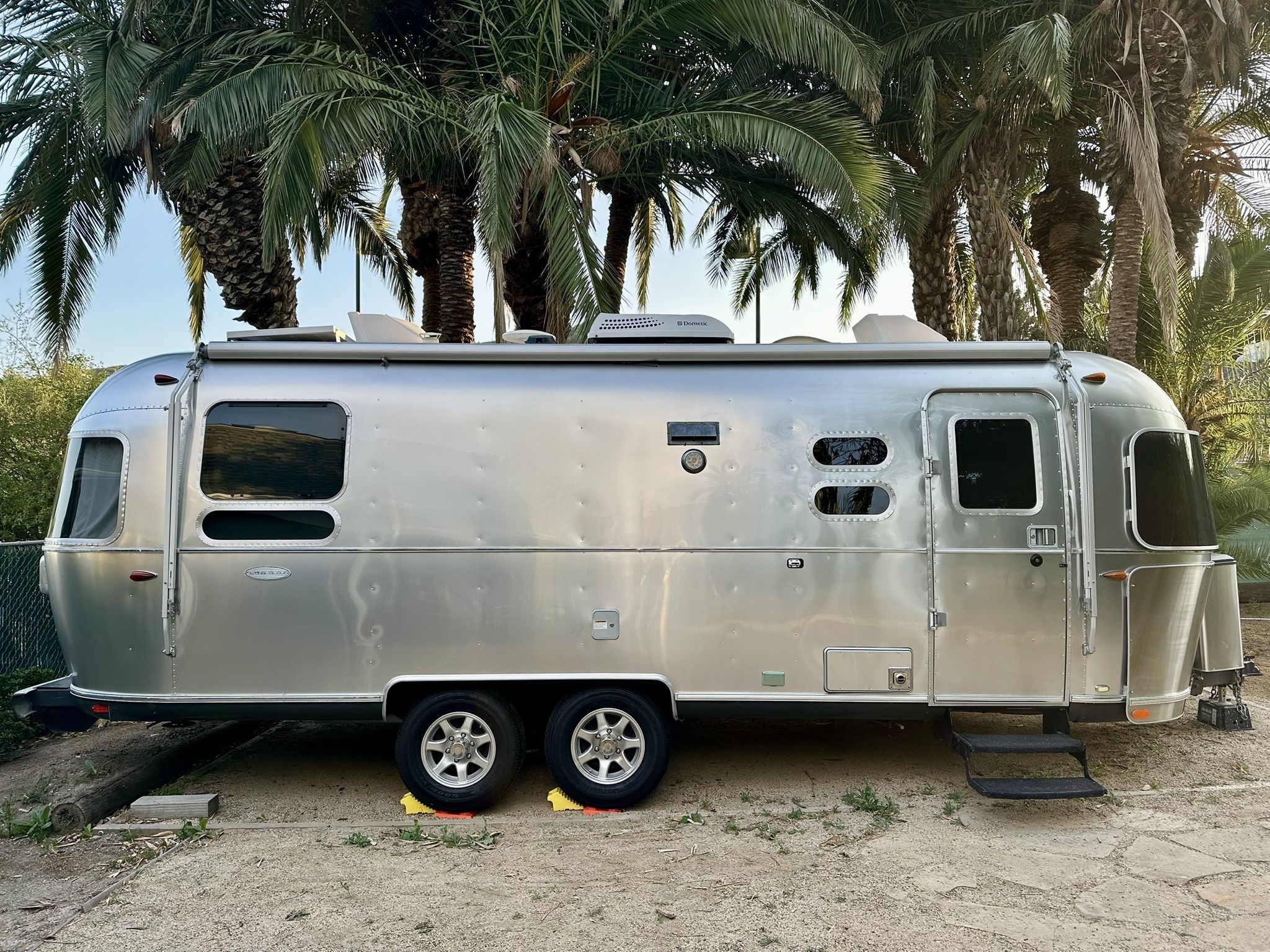 2016 Airstream Flying Cloud 25