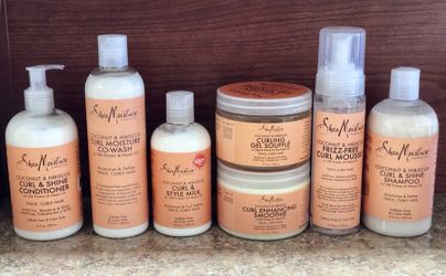 Shea Moisture Coconut and Hibiscus Bundle NEW