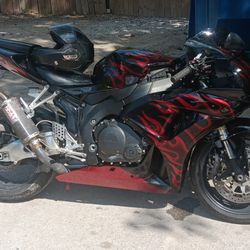 06 Cbr 1000rr 