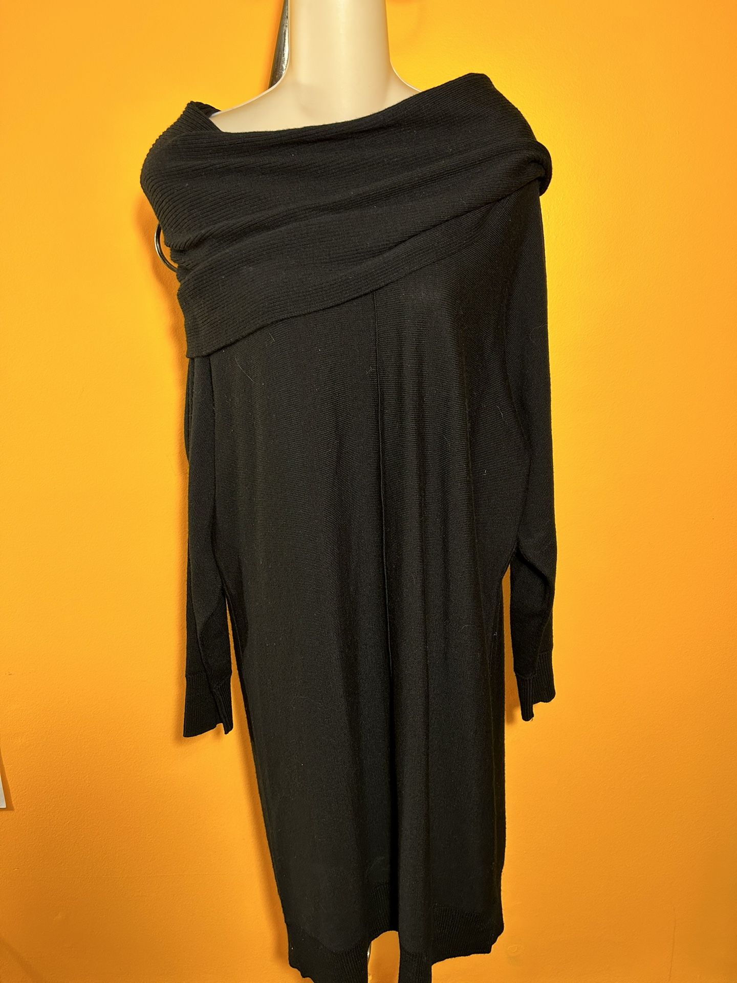Elegant Women's dress.Size XL.$50