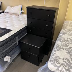 New Chest And Nightstand Combo 