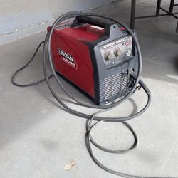 Welder Machin