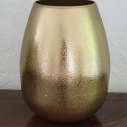 Gold Metal Weighted Vase 3 Obo