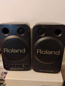 Roland speakers