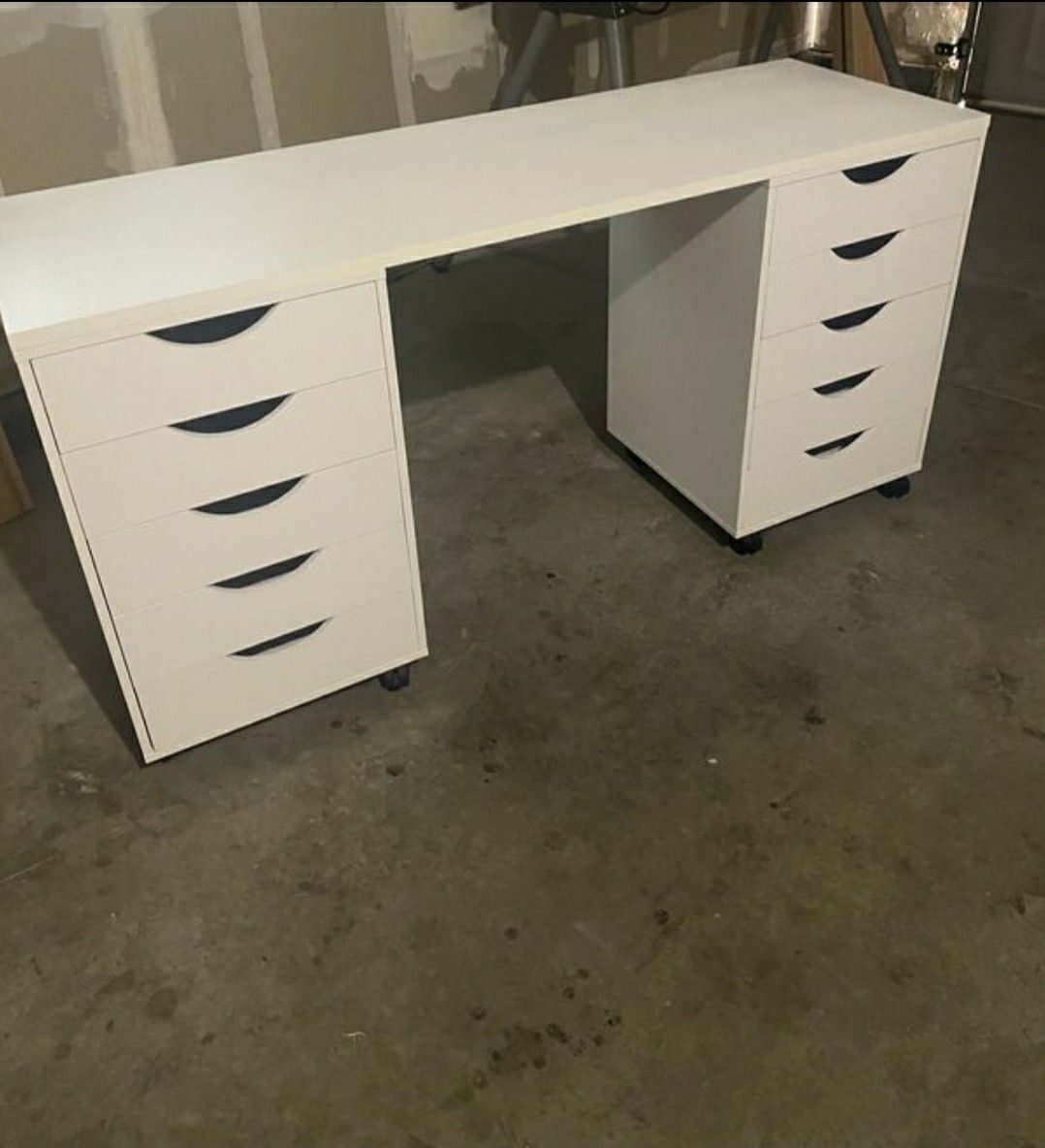 vanity desk