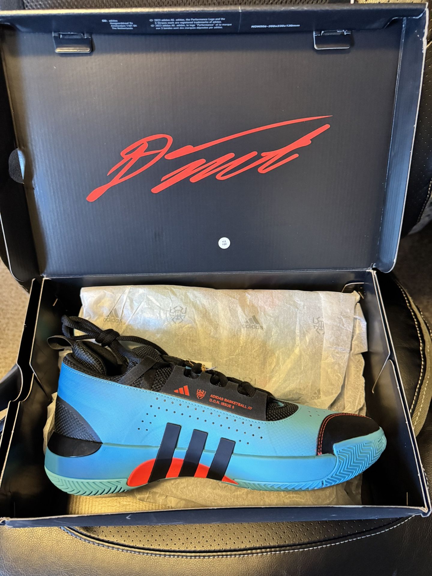 Adidas D.O.N. Issue 5 Men’s Sz 12 NEW in box, (blu/orange/black)