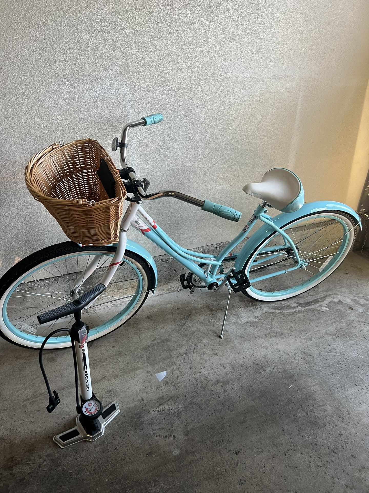 Schwinn Women’s Bike