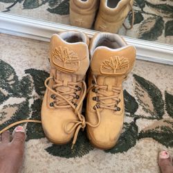 Timberland Size 10M Nearly New