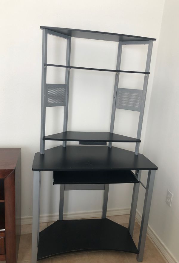 Computer Desk for Sale in Houston, TX - OfferUp