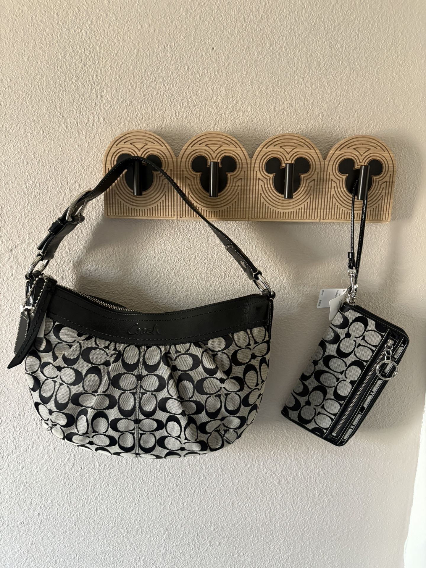 Vintage Coach Bag style F13740