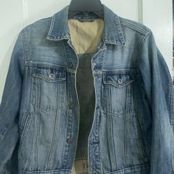 Gap Denim Jacket Size Small