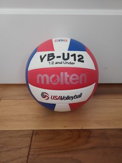 Molten VB-U12 Volleyball (12U)