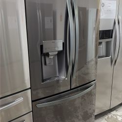 Lg French Door Refrigerator 