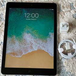 iPad Air 1 , iCloud Unlocked,   Wi-Fi  Internet Access  , Excellent Condition Like New