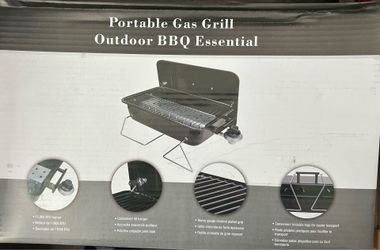 Portable gas grill