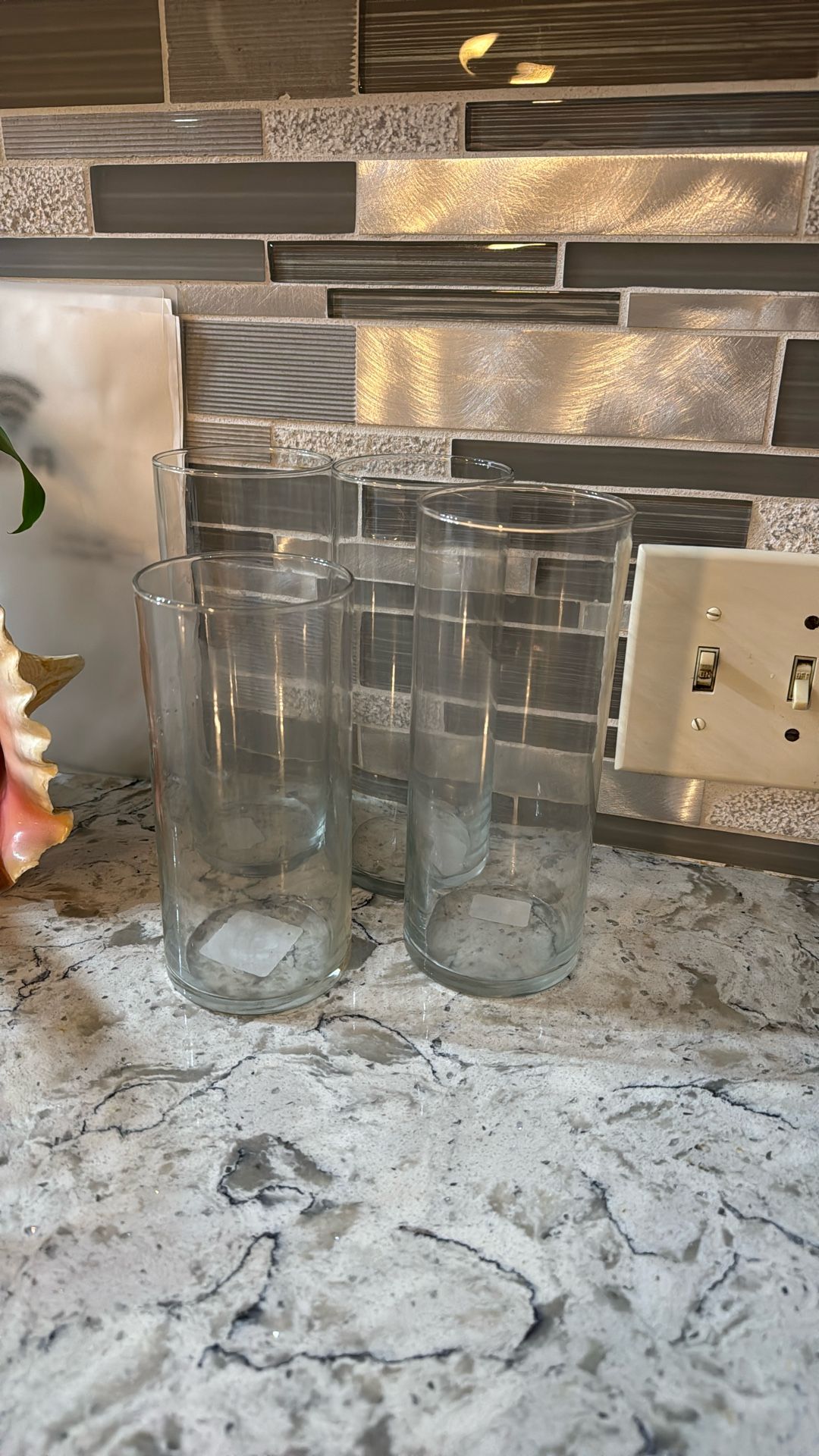 Glass Vase Flower (4 Items)