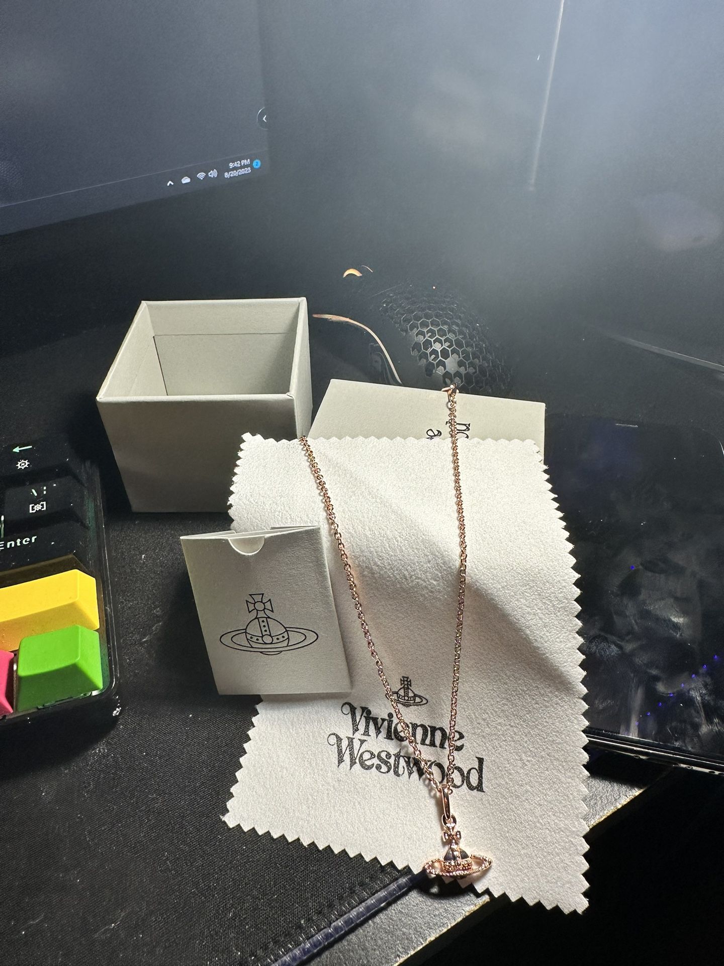 small rose gold chain 