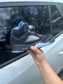 Jordan 5 ‘Black UNC’