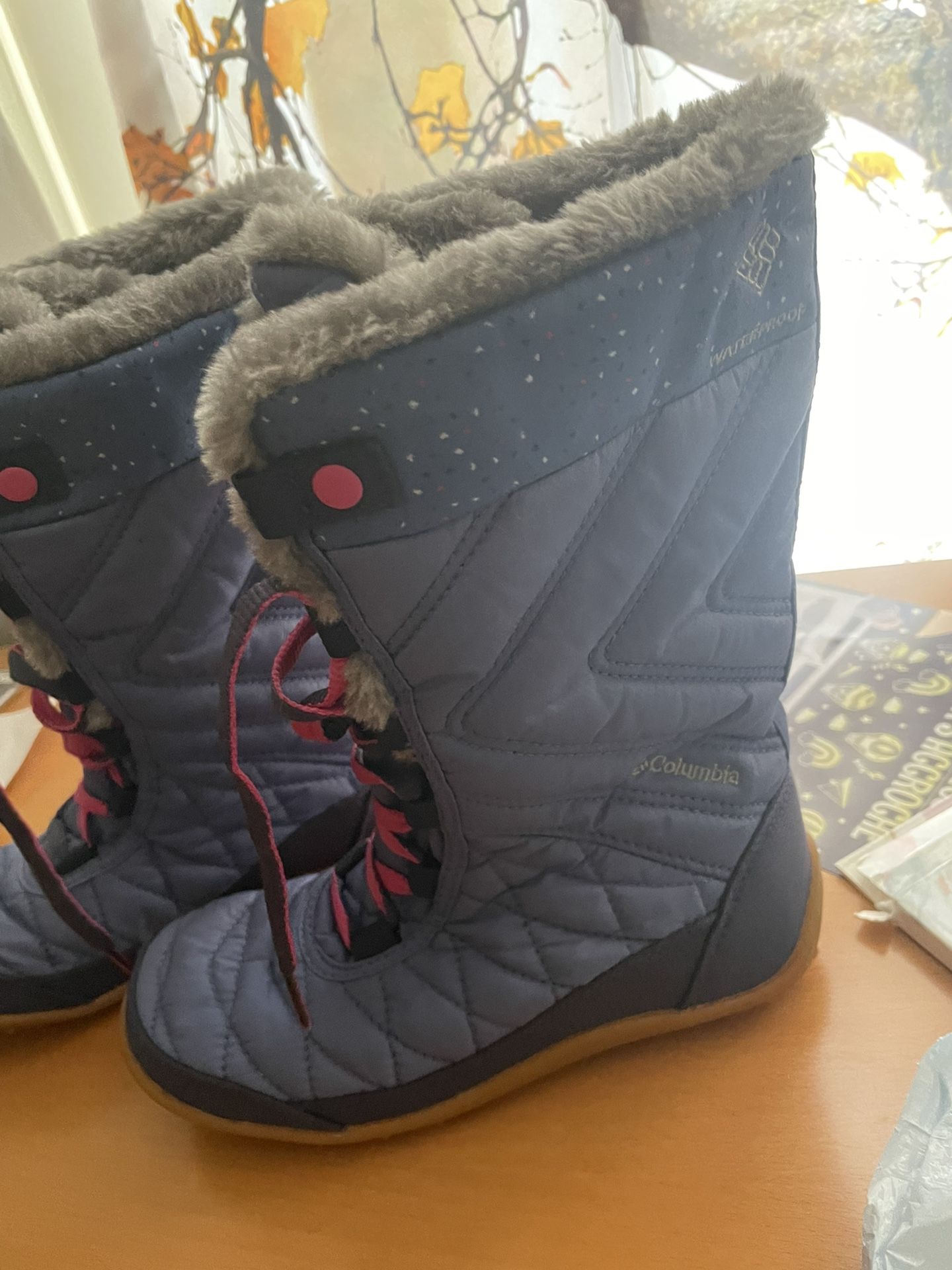 Size 3 Girl And Boy Snow Boots