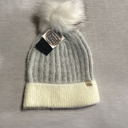 POM BEANIE