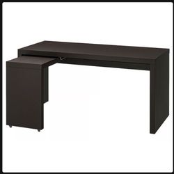 Vertical Expanded Table L Shaped