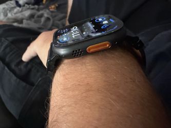 Apple Watch Ultra 2 cellular