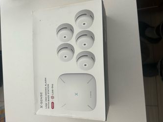 X-Sense Smart Smoke Detectors 5-Pack + Base Station