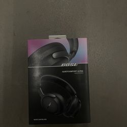 NEW SEALED** Bose QuietComfort Ultra Wireless Noise Cancelling Over-the-Ear Headphones, Black