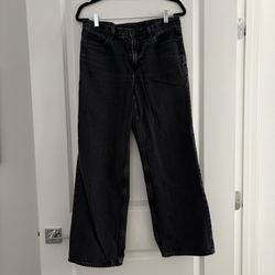 Women’s Clothing (Read Description)