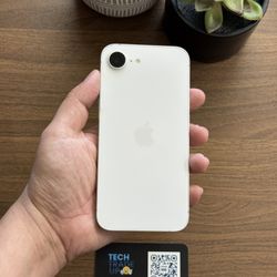 iPhone 16e 128Gb Cricket
