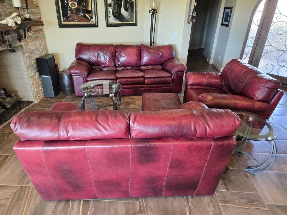 Family Room Leather Furniture Set