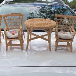 american girl doll samantha’s wicker table and  4 chair set! 