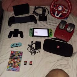 Nintendo Switch HAC-001 Unpatched Console Bundle w/ Wheel & Games