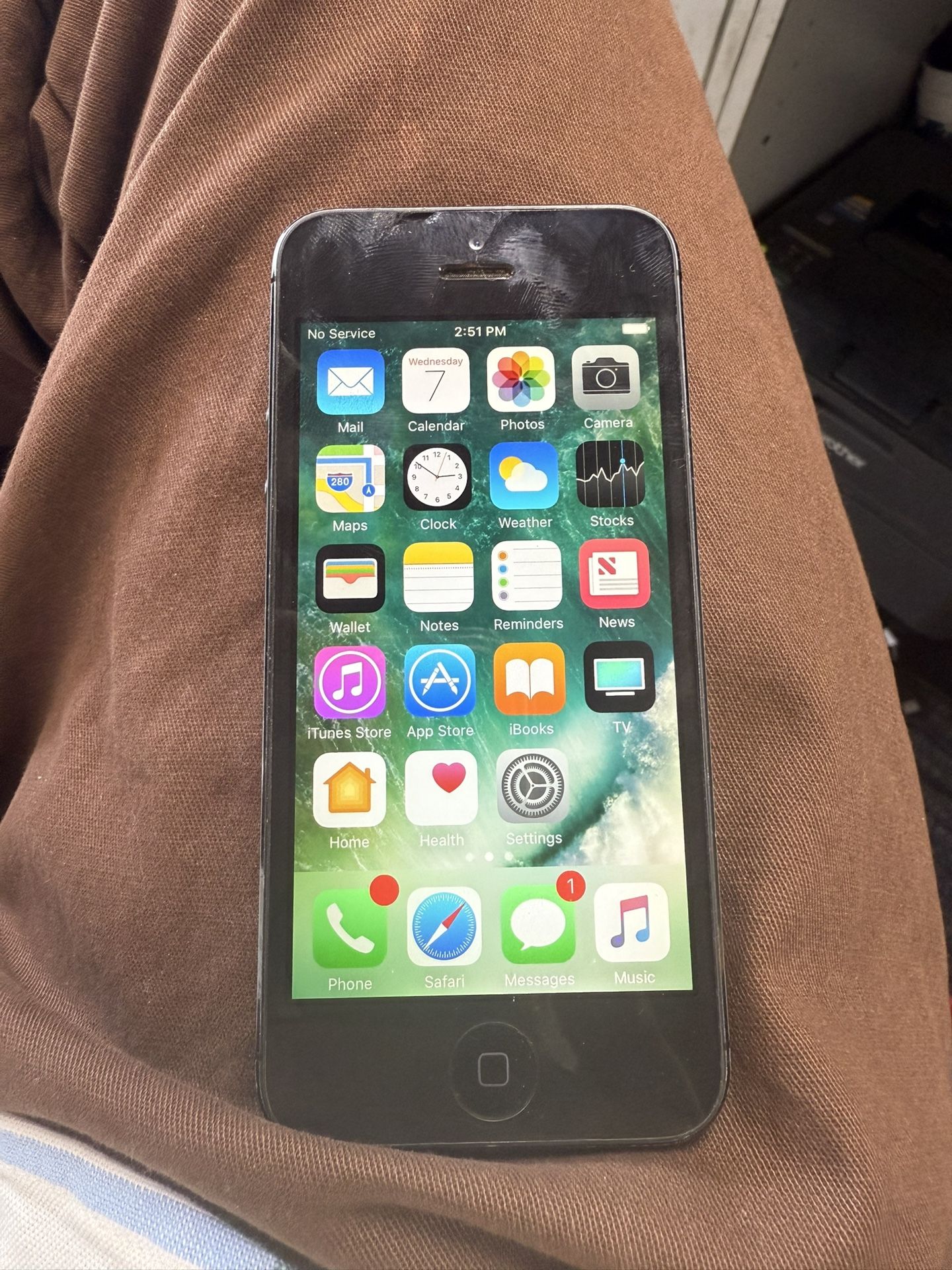 iPhone 5 16gb Unlocked
