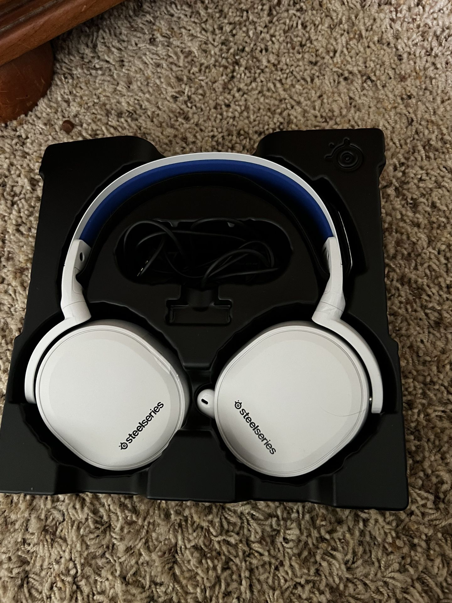 WIRED Steelseries Arctis 7p
