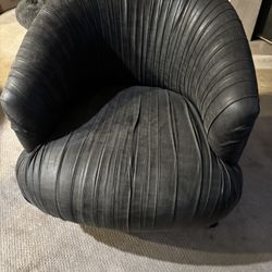 Gray Pleated Leather Chair - Genuine Leather 