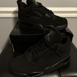 Black Cat 4s Size 10 Men’s Sneakers