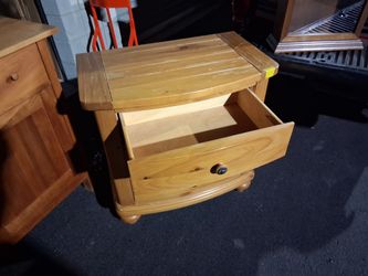2 Drawer Nightstand