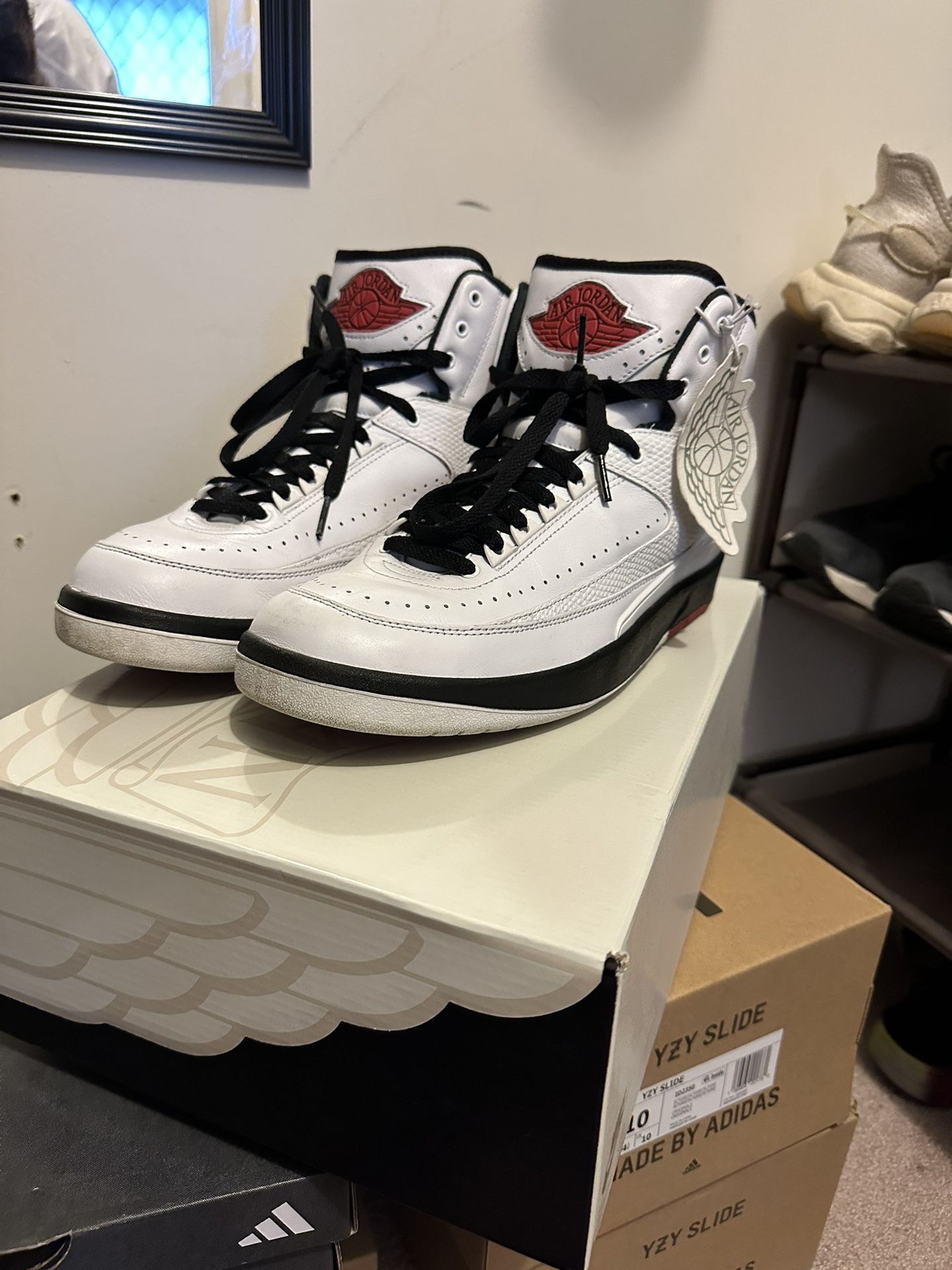 Air Jordan 2 Chicago