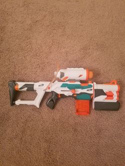 Nerf Tri-Strike