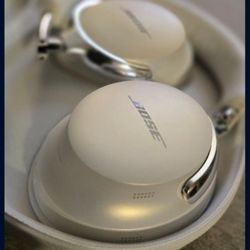 Bose  Quiet, Comfort Ultra Diamond Edition