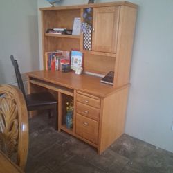 Computer Desk And Cabinet 