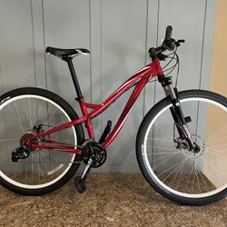 SPECIALIZED  SPORT MYKA BIKE 29” 
