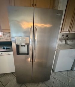Frigidaire Refrigerator