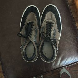 Men’s Shoes 