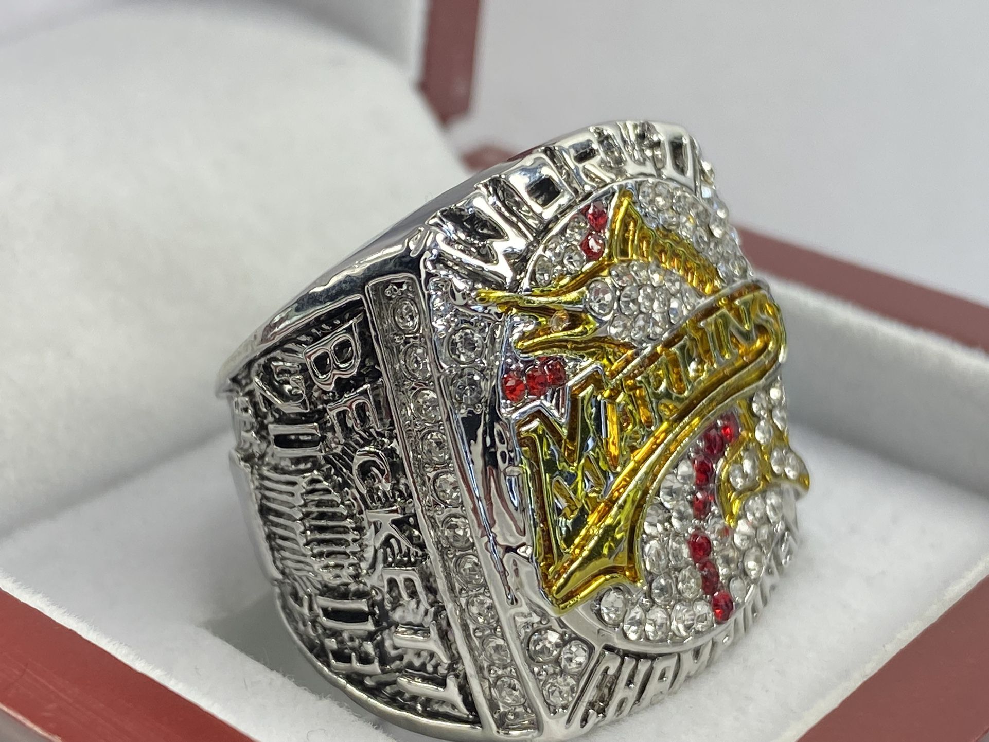 2003 Florida Marlins World Series Championship Ring Presented to, Lot  #80091