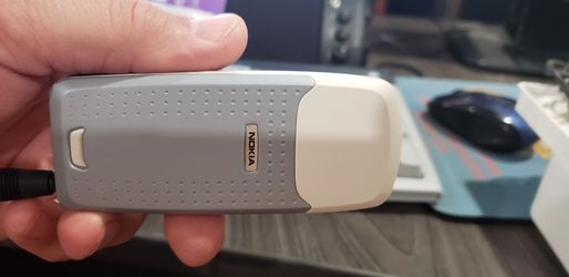 Nokia A&TT cell phone