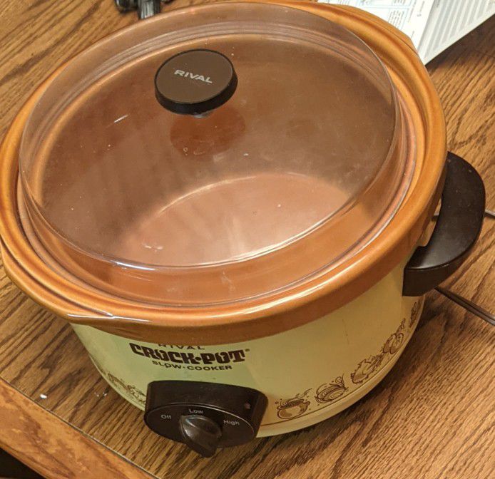 Crock-Pot with removable pot 🍲